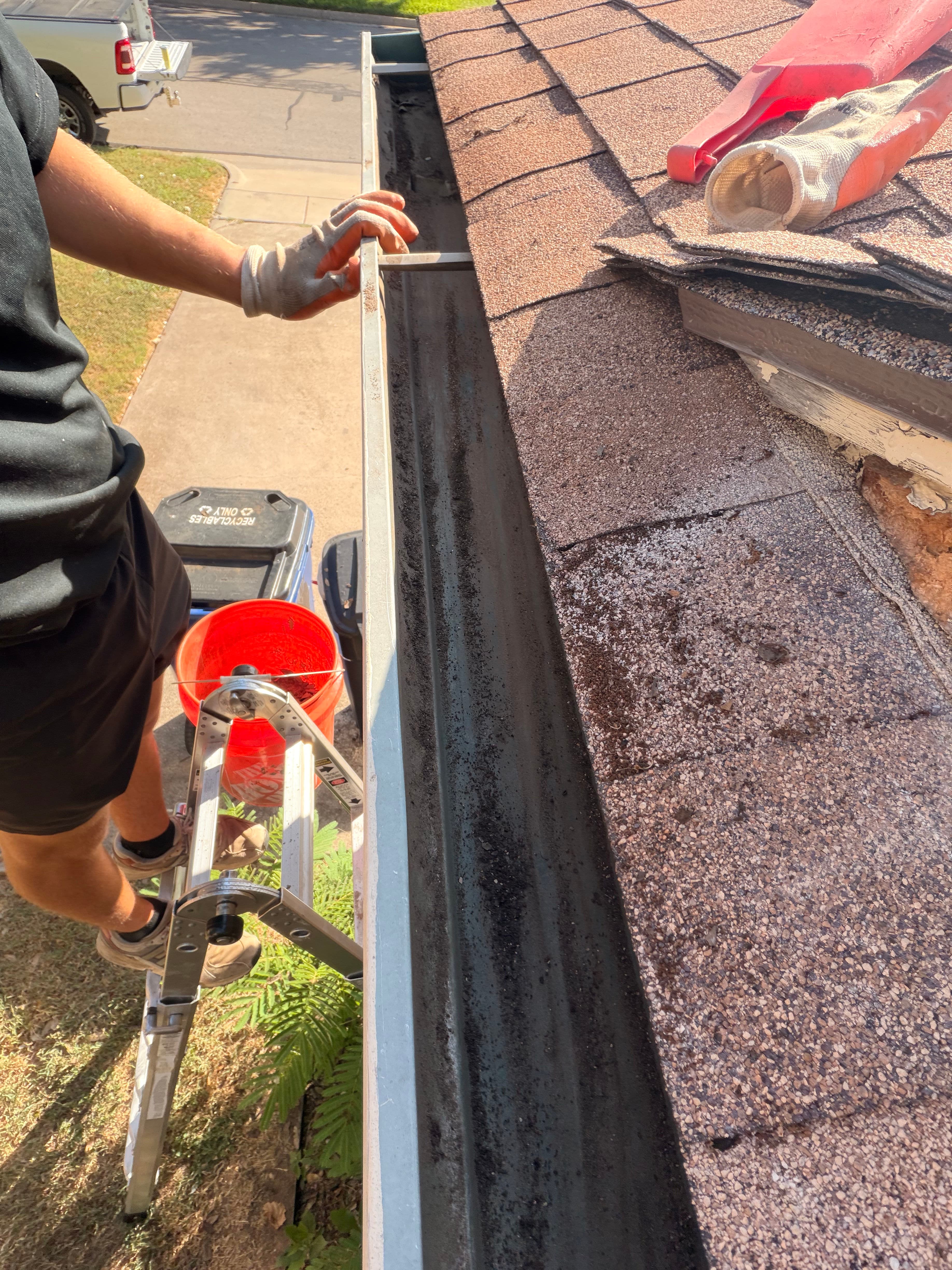 Project Gutter Cleaning Done Right in Burleson image