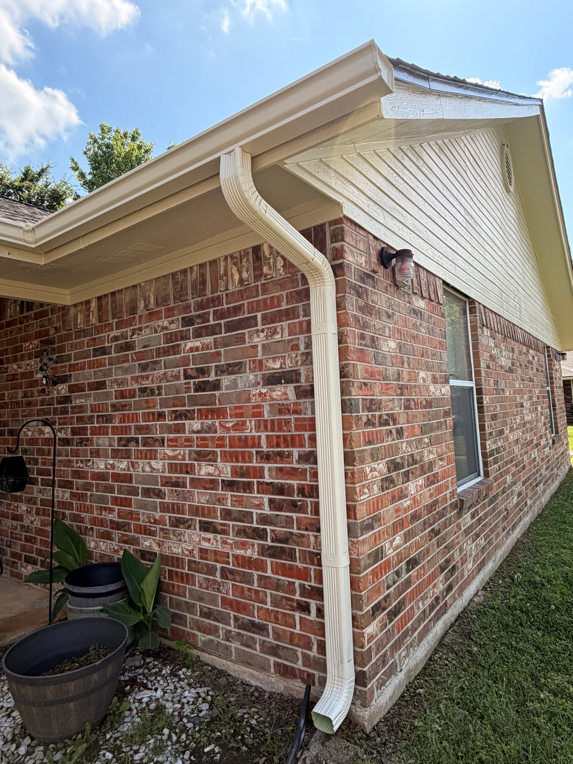 Gallery photos for New Gutter Installation Across a 6-Building Duplex Complex in East Texas: Image #2