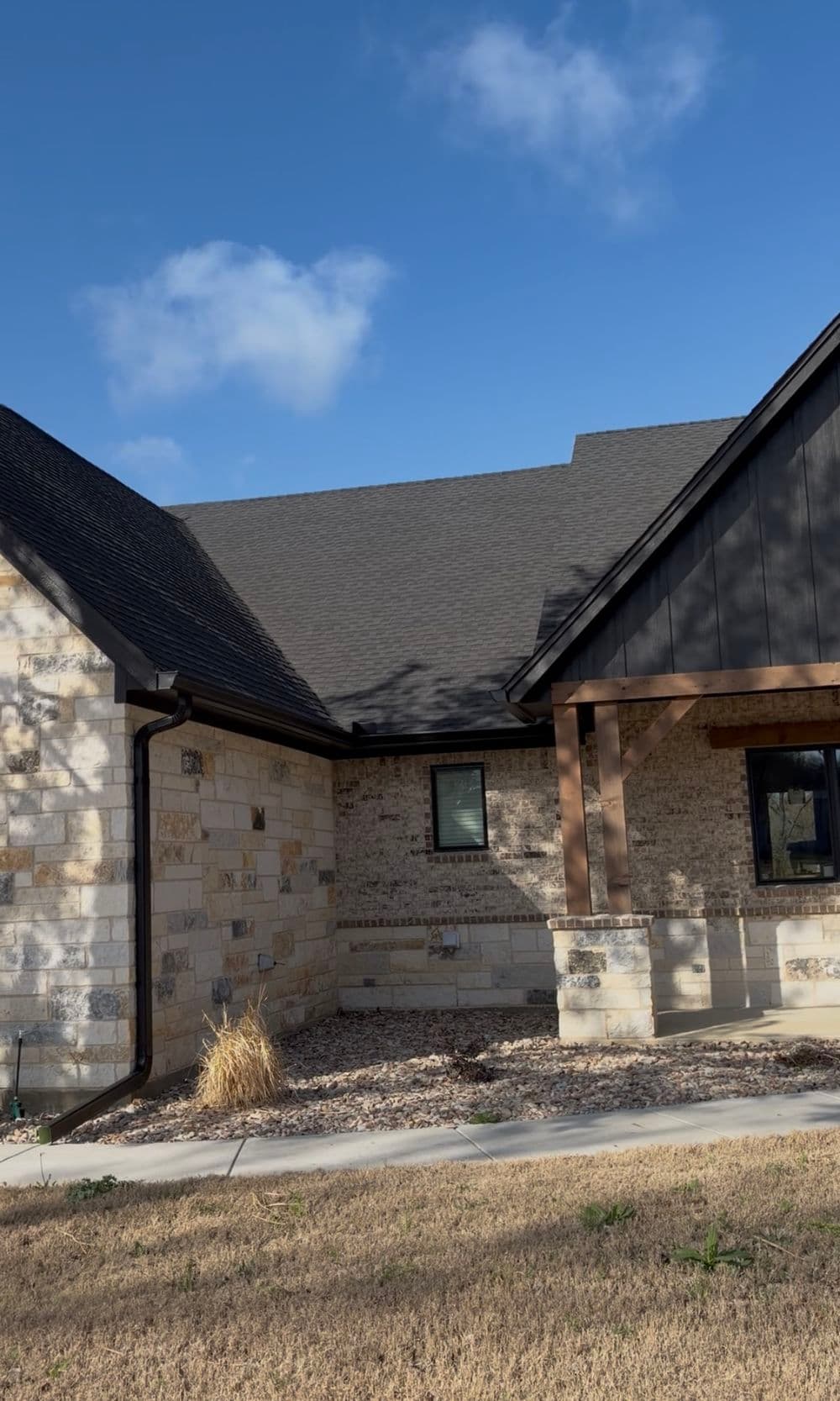 Gallery photos for 6-Inch Black Aluminum Gutter Install Protecting a Burleson Home: Image #4
