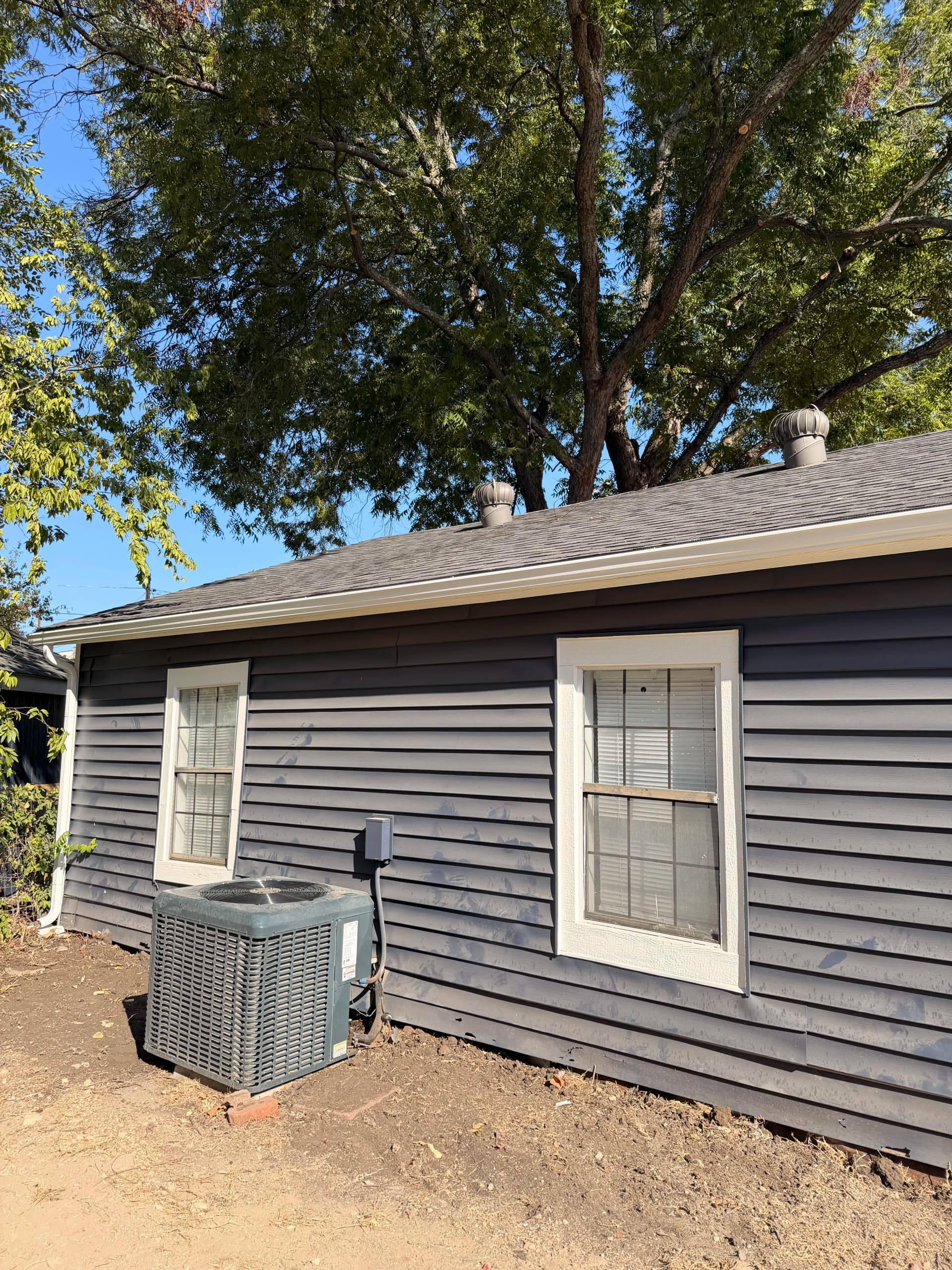 Gallery photos for New Gutter Installation with Leaf Guards in Old Town Burleson: Image #2
