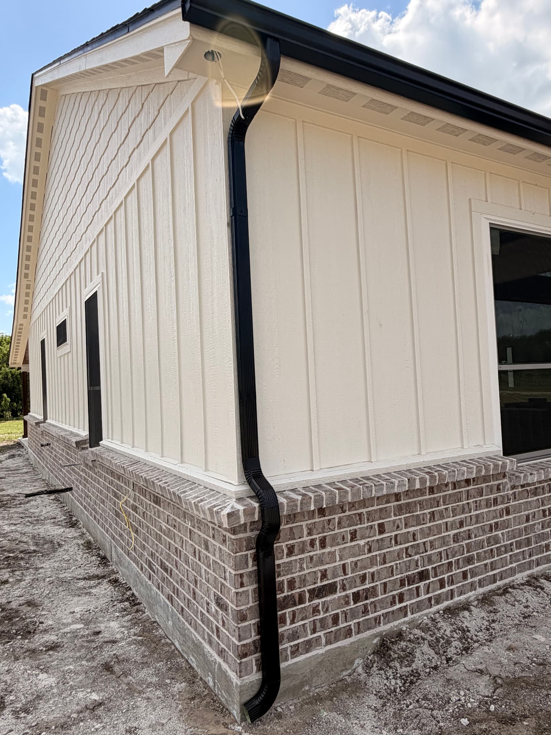 Gallery photos for 5-Inch K-Style Gutter Installation on a New Build: Image #3
