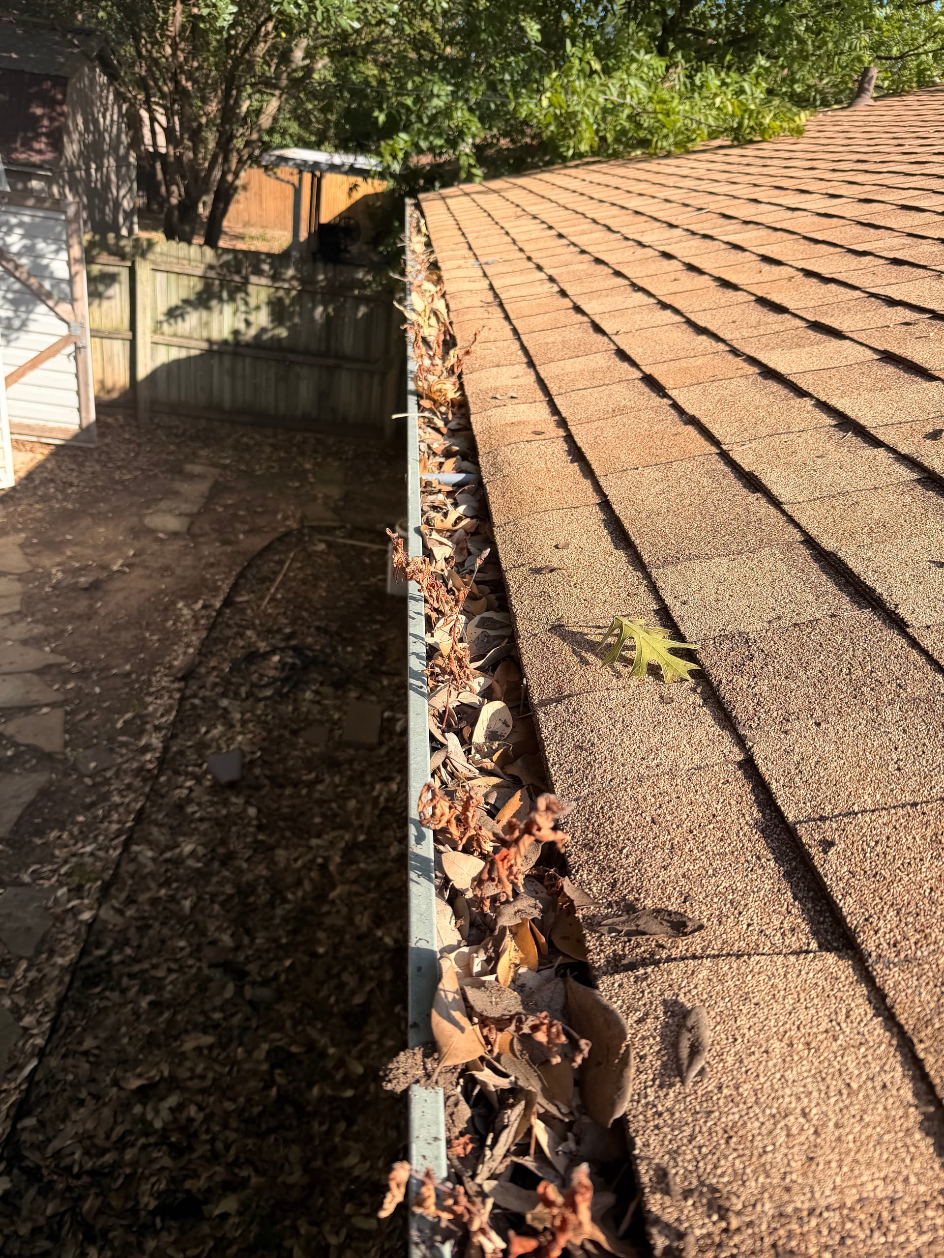 Gallery photos for Gutter Cleaning Done Right in Burleson: Image #3